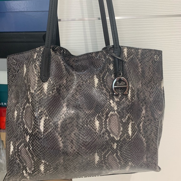 Etienne Aigner Penn Smoke Grey Snake Tote - Picture 14 of 17